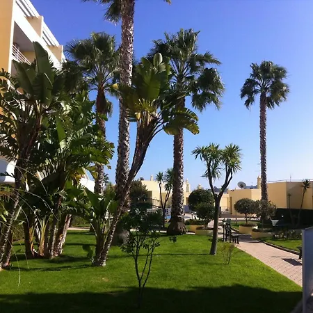 Do Mar Apartment *